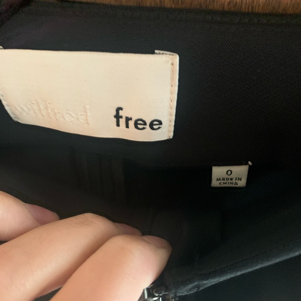 Wilfred Free Front zip skirt
